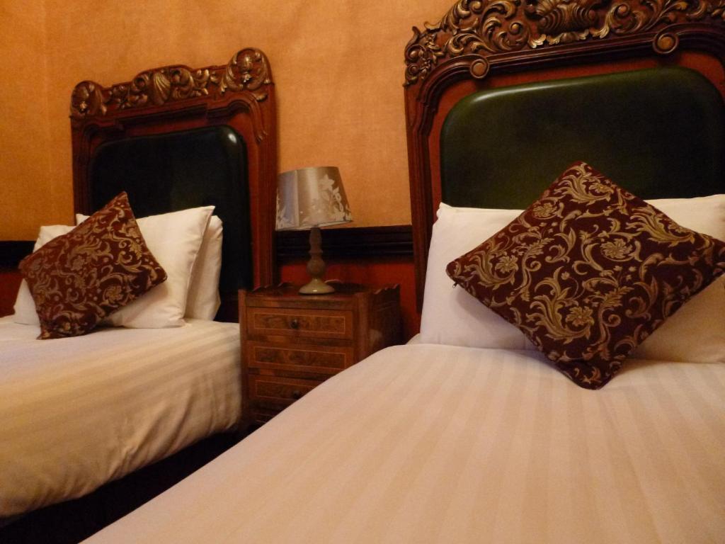 Russell Court Hotel Дублін Екстер'єр фото