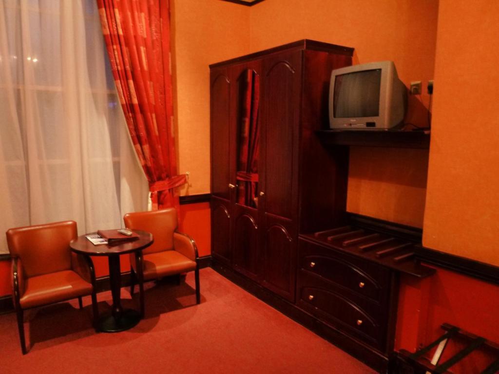 Russell Court Hotel Дублін Номер фото